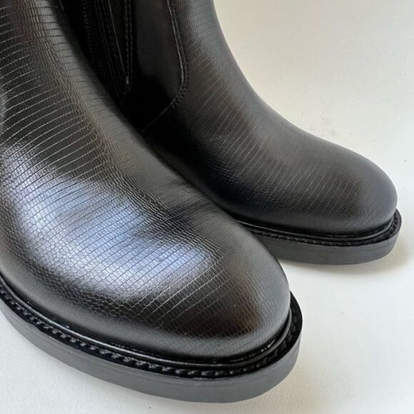 Jeffrey Campbell CORRODE CHELSEA BOOT IN BLACK LIZARD PRINT MULTI Size 6 - Picture 2 of 11